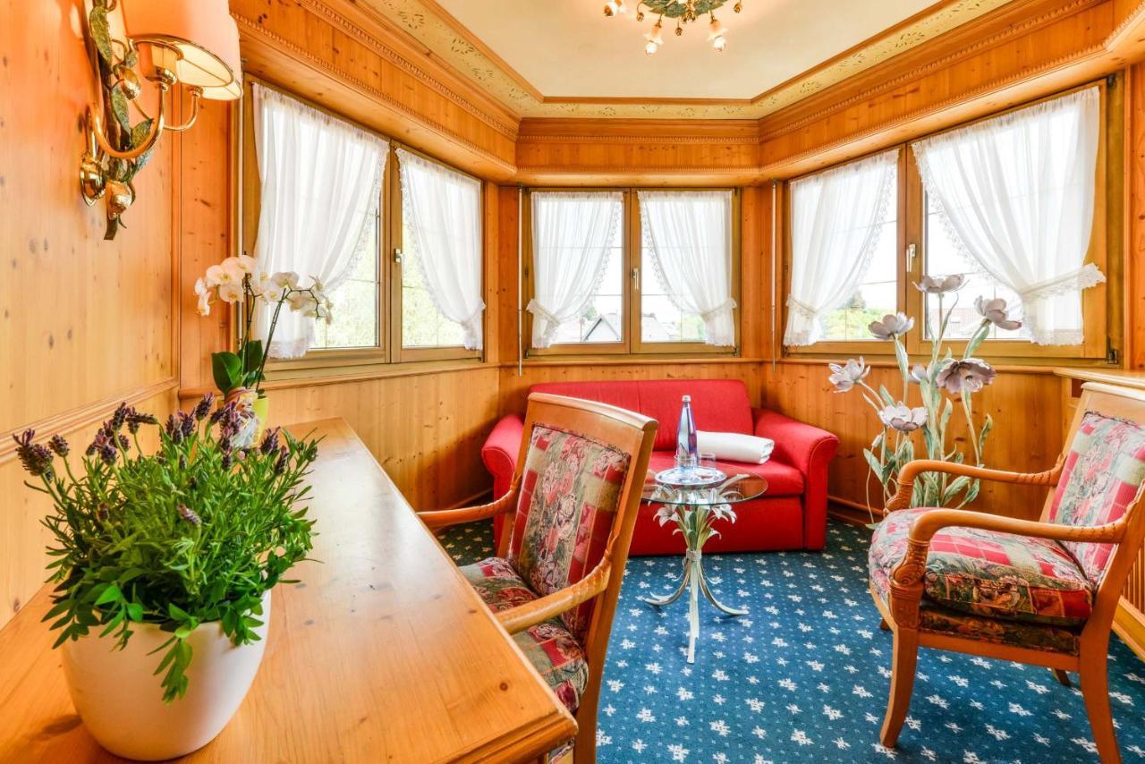 Jauch'S Loewen Hotel-Restaurant Neuershausen エクステリア 写真
