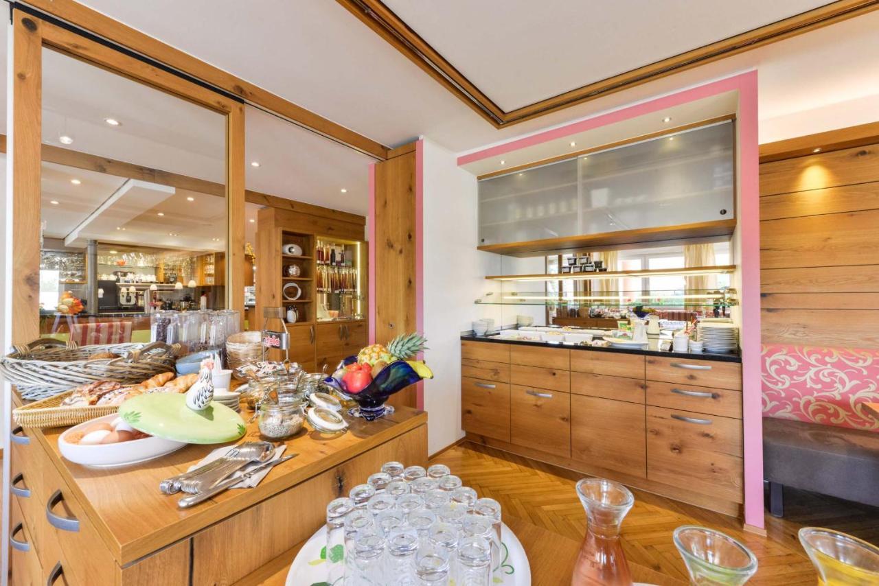 Jauch'S Loewen Hotel-Restaurant Neuershausen エクステリア 写真